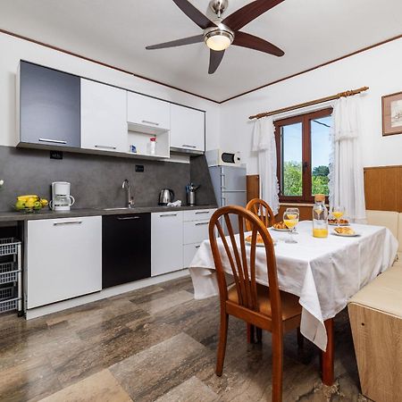 Apartment Petar Poljice Eksteriør bilde