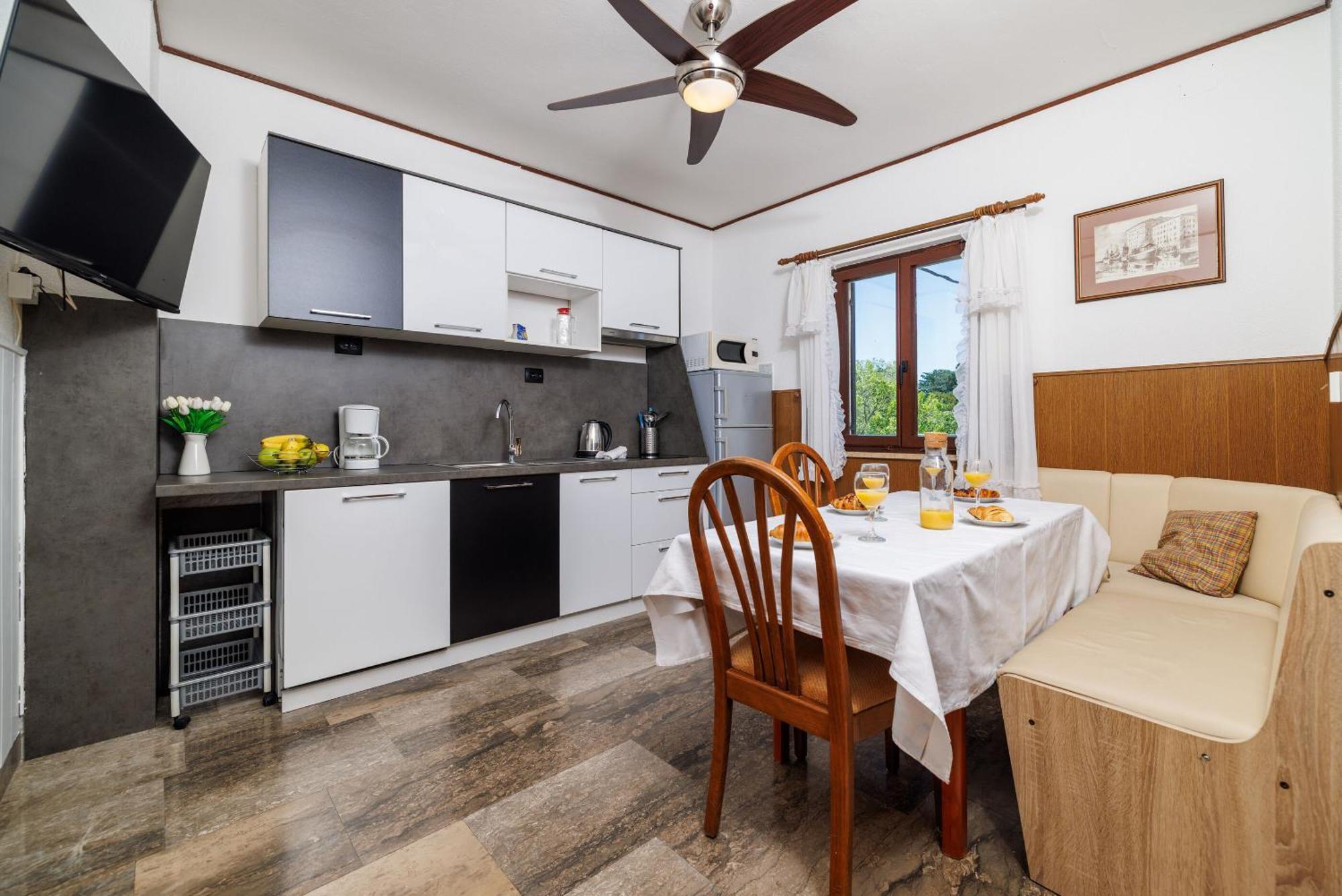 Apartment Petar Poljice Eksteriør bilde